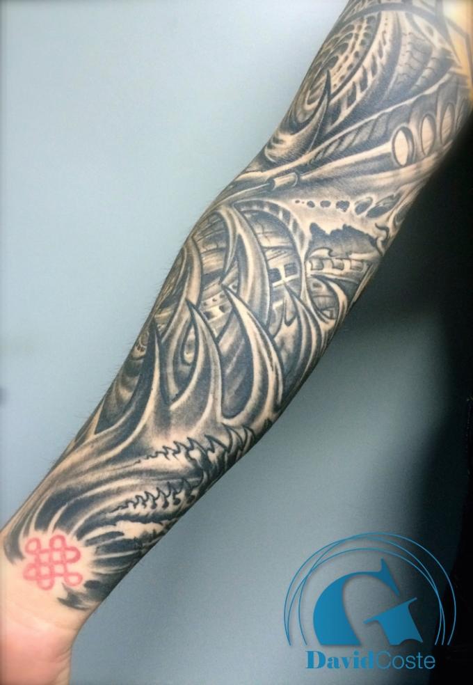 Les tatouages noir et gris de Denis par David Coste Graphicaderme
