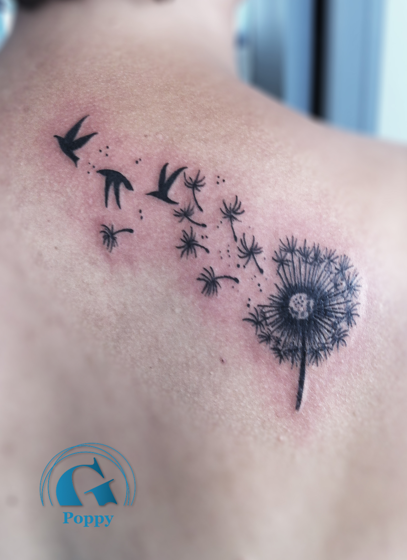 idee-tatouage-femme-hirondelles-oiseaux.jpg | Graphicaderme