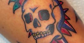 graphicaderme-tamarachaudesaigues-avignon-skulloldschool-sailorjerry-edhardy