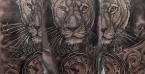 tatoueuse-tatoueur-vaison-la-romaine-vaucluse-joe-wild-graphicaderme-tatouage-astrologie