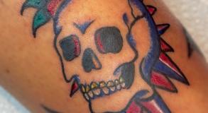 graphicaderme-tamarachaudesaigues-avignon-skulloldschool-sailorjerry-edhardy