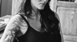 Tamara Chaudesaigues tatoueuse du studio Graphicaderme Avignon présente à la convention internationale du tatouage de Marseille 2026