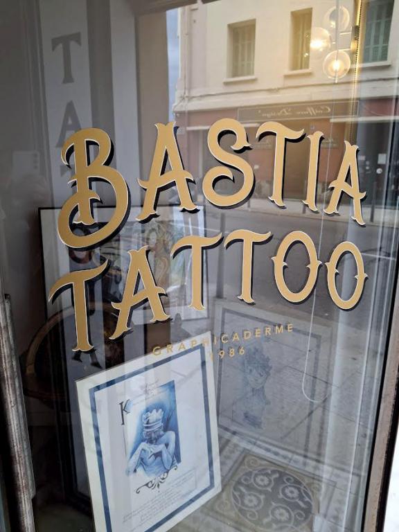 graphicaderme-bastia-tatouage-piercing