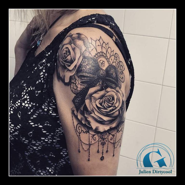 graphicaderme-avignon-vaucluse-tatouage-rose-bijoux-perles-julien-dirtycool