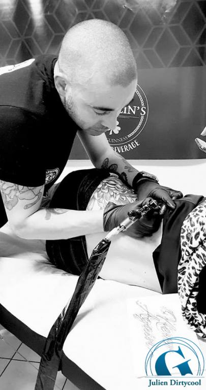 graphicaderme-avignon-vaucluse-tatoueur-tatouage-tattoo-lettrage-juliendirtycool-soiree-ocollins-tatoolive