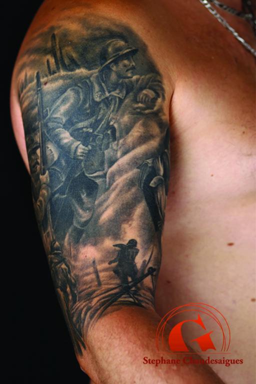avignon-chaudesaigues-tatouage-graphicaderme-stephane-réalisme-bras-poilus-grande-guerre-14-18
