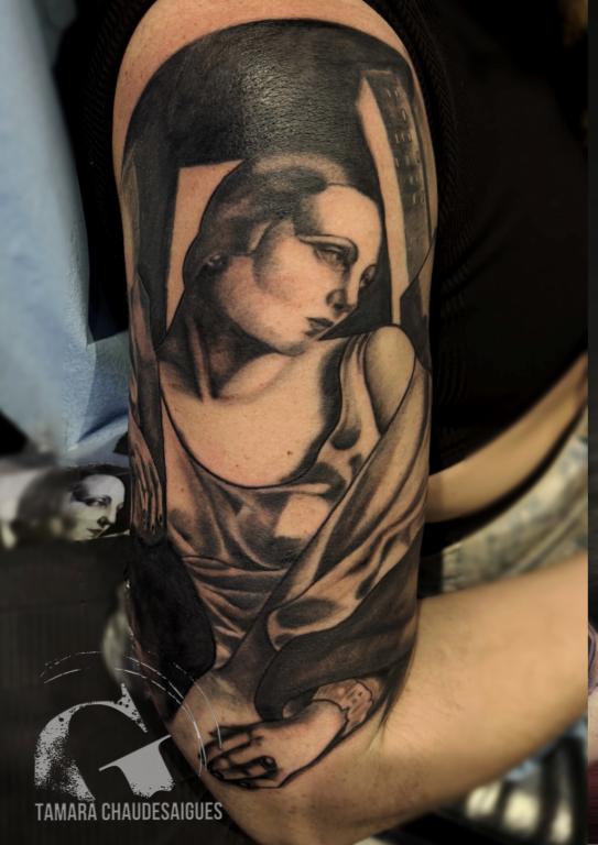 graphicaderme-tatouage-avignon-tatoueursavignon-tamaradelempickatatouage-cubismtattoo-tatouagerealisteavignon-tamarachaudesaigues
