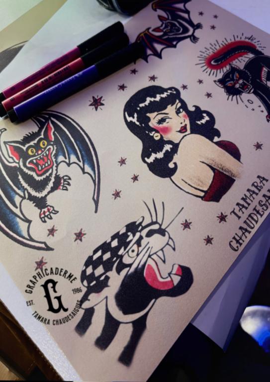 Planche de flashs de tatouage old school avec pin-up et motifs traditionnels américains, dessinée par Tamara Chaudesaigues chez Graphicaderme, studio de tatouage à Avignon