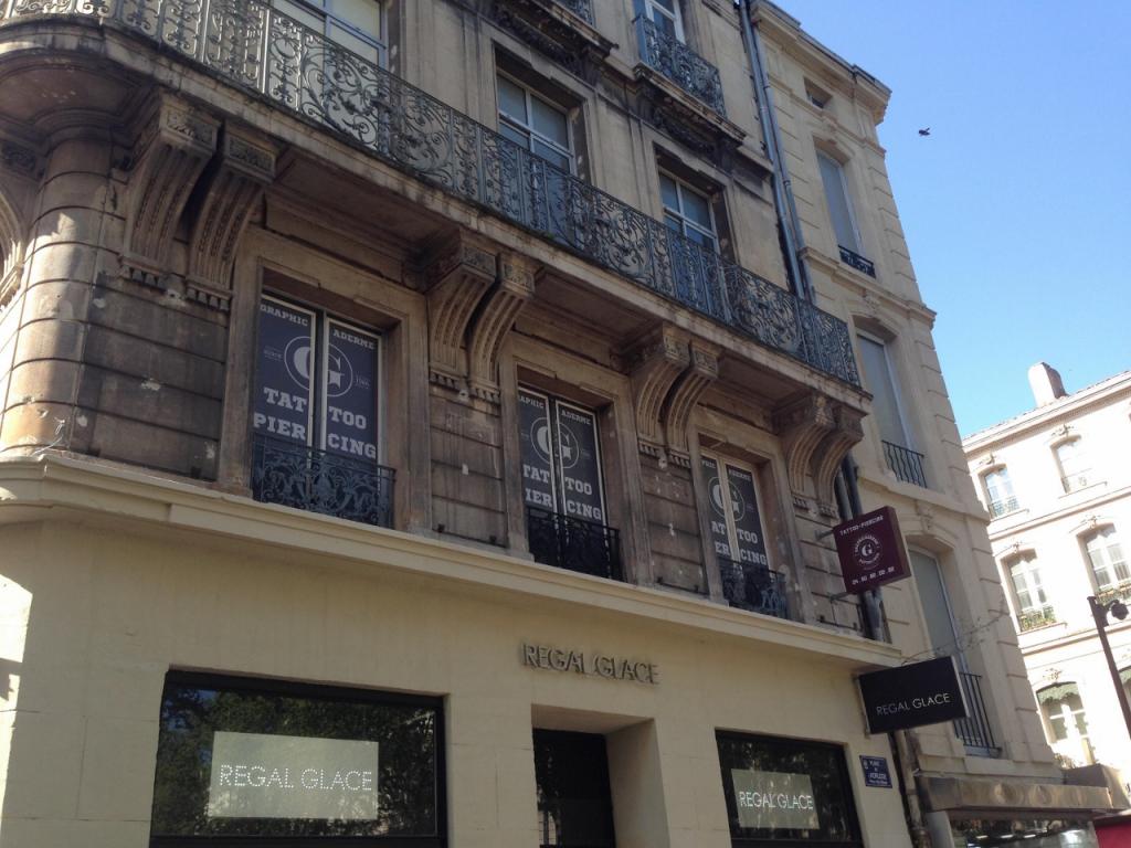 piercing-tatouage-avignon-republique-graphicaderme