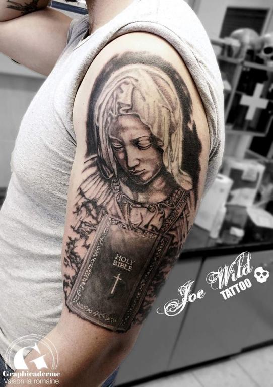 tatouage-vierge-marie-tatoueur-bollene-nyons-carpentras