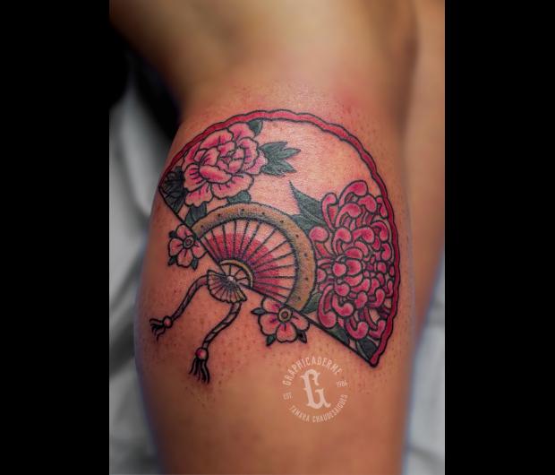 graphicaderme-fantattoo-oldschoolfan-tamarachaudesaigues-meilleurstatoueursavignon-meilleurstatoueursoldschool-tamarachaudesaigu.jpg