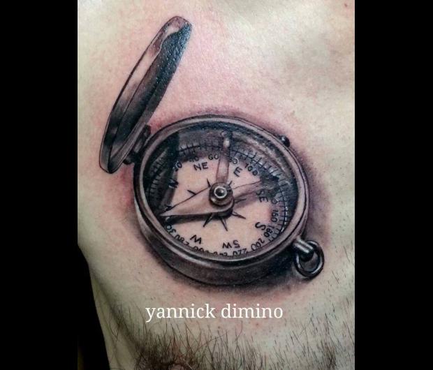 tatouage boussole et rose des vents | graphicaderme