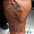 graphicaderme_vaucluse_lettering_lettrage_chicanos_basketball_tatouage