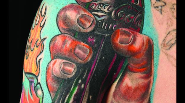 tatouage-realiste-avignon-coca-cola-chaudesaigues-tattoographicaderme