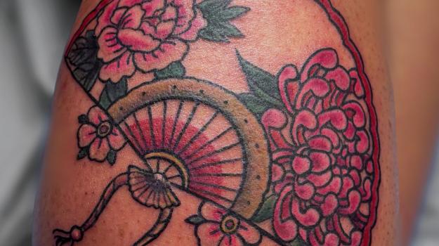 graphicaderme-fantattoo-oldschoolfan-tamarachaudesaigues-meilleurstatoueursavignon-meilleurstatoueursoldschool-tamarachaudesaigues