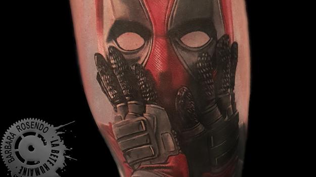 meilleure-tatoueuse-paris-barbara-rosendo-tatouage-deadpool-tattoo