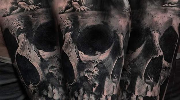 meilleure-tatoueuse-paris-barbara-rosendo-tatouage-tattoo-skull-cover