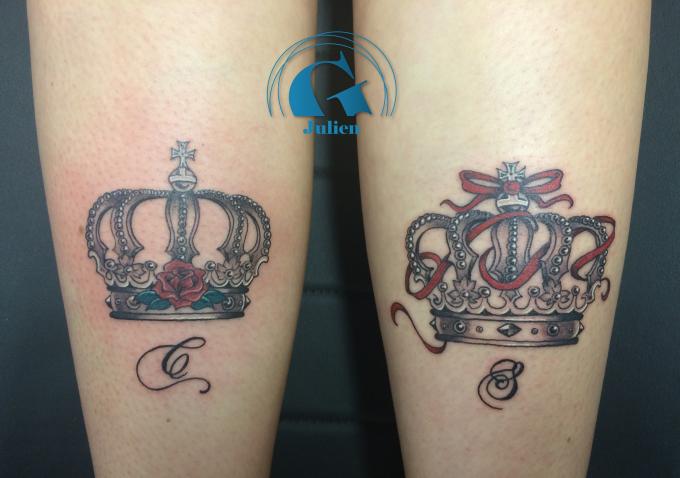 tatouage couronne homme tatouage lettre graphicaderme tatouage couronne homme tatouage lettre graphicaderme